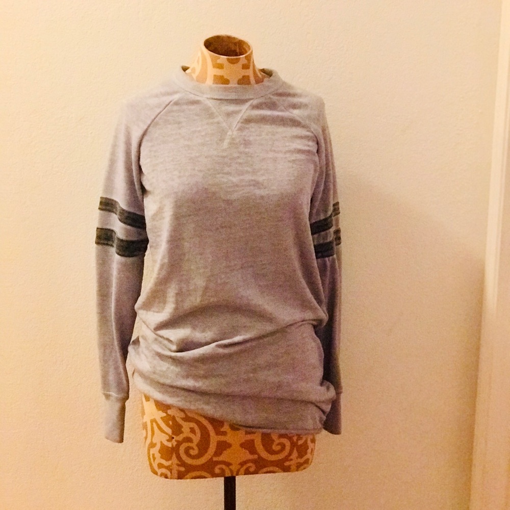 Alternative Long Gray Sweatshirt Size Small